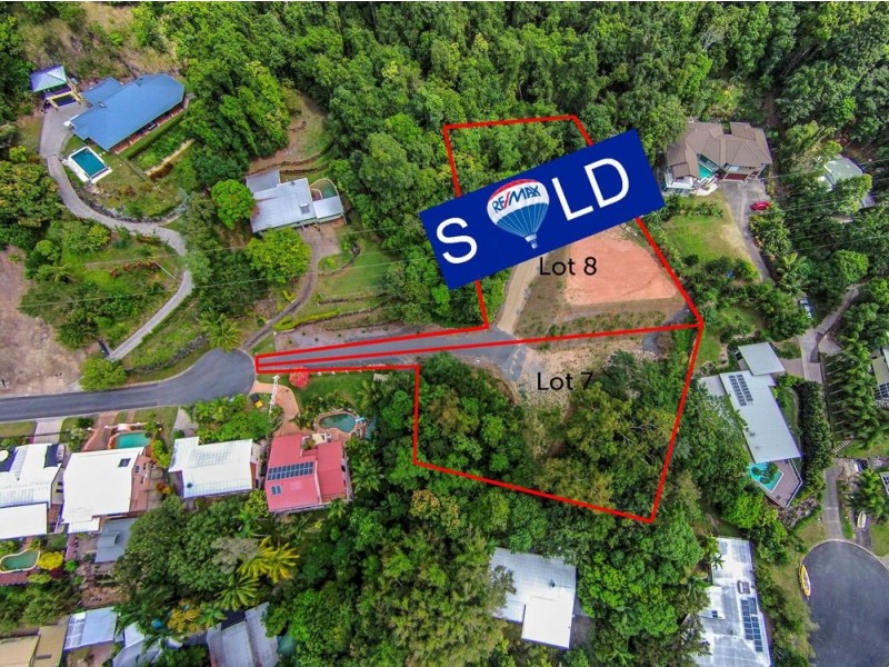 7 Julian Close, Mooroobool QLD 4870