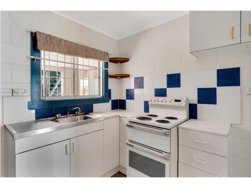 12c Allan Street, Cairns City QLD 4870