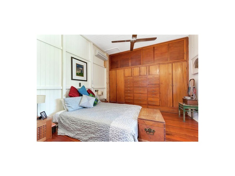 7 Hall Street, Edge Hill QLD 4870