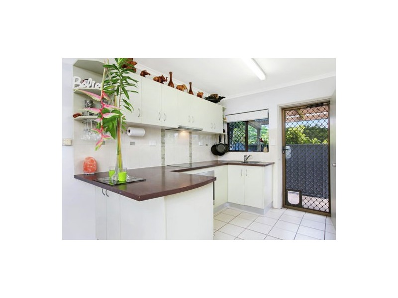 1/1-9 Joan Street, Bungalow QLD 4870
