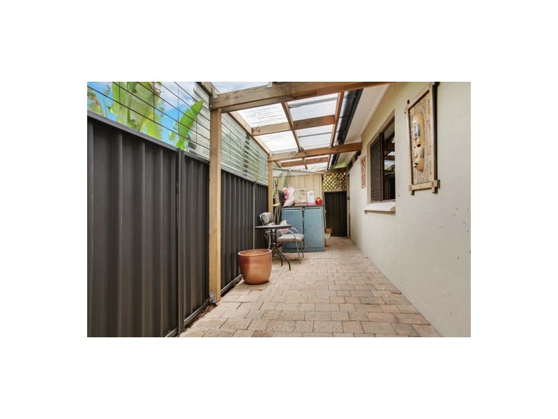 1/1-9 Joan Street, Bungalow QLD 4870