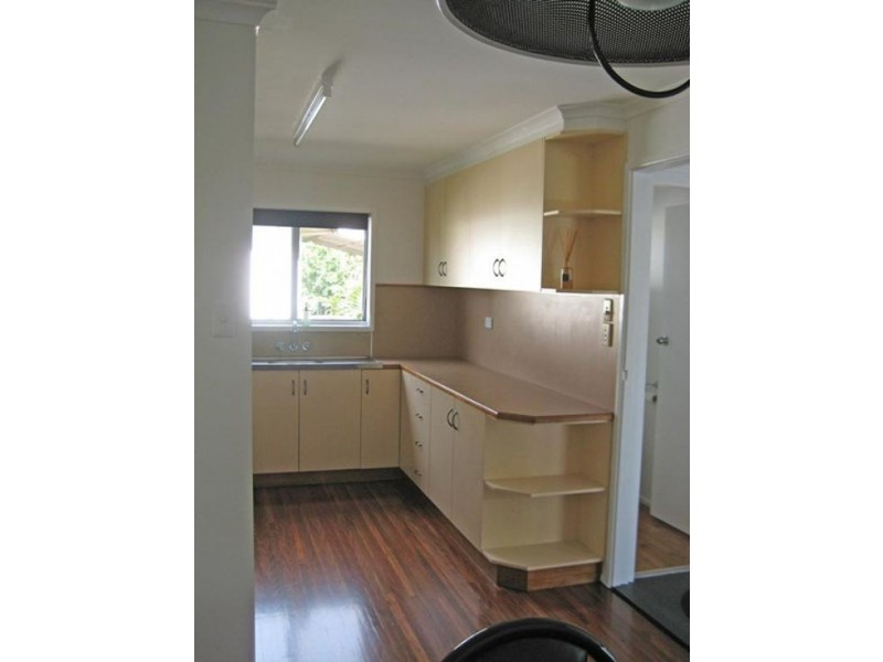 56 Petrie Street, East Mackay QLD 4740