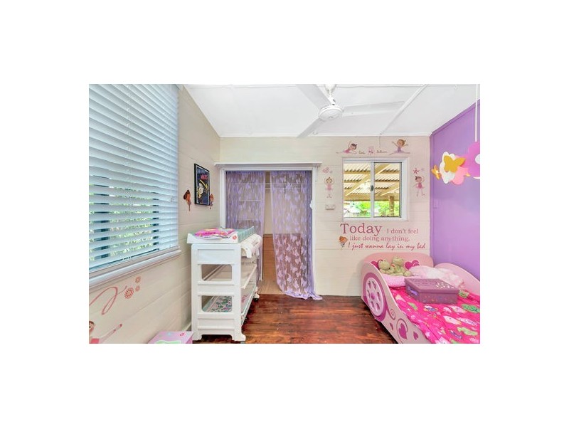 7 David Street, Manunda QLD 4870