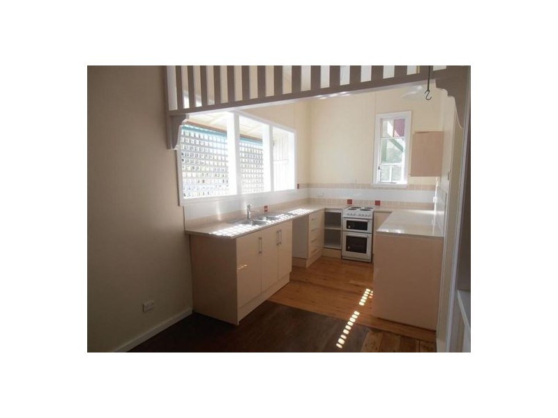 4/18 Machan Street, Machans Beach QLD 4878