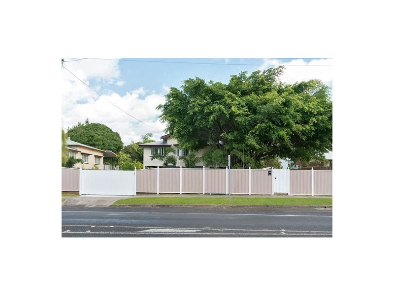 283 Pease Street, Edge Hill QLD 4870