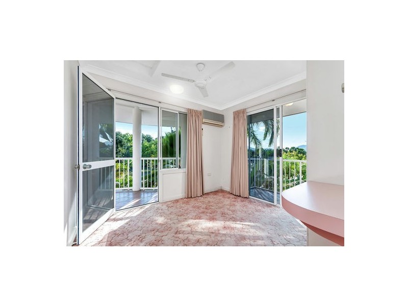 6/182 McLeod Street, Cairns North QLD 4870