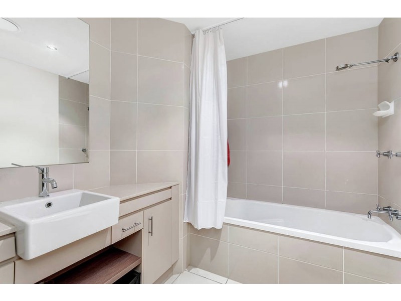 108/12 Gregory Street, Westcourt QLD 4870