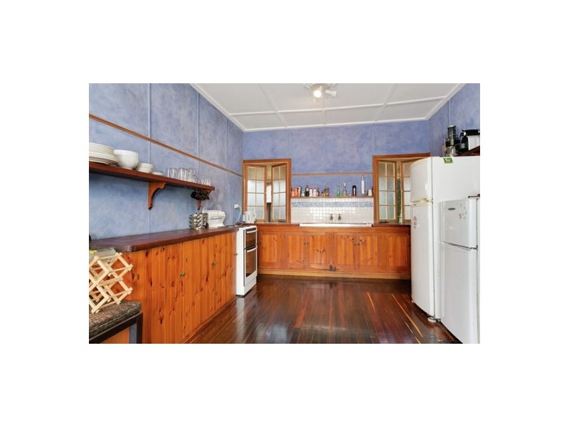 11 Morehead Street, Bungalow QLD 4870