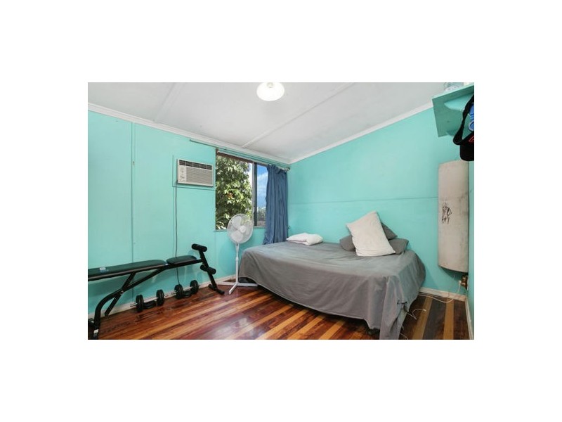 11 Morehead Street, Bungalow QLD 4870