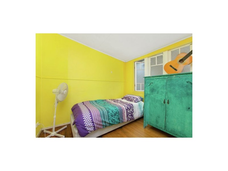 11 Morehead Street, Bungalow QLD 4870