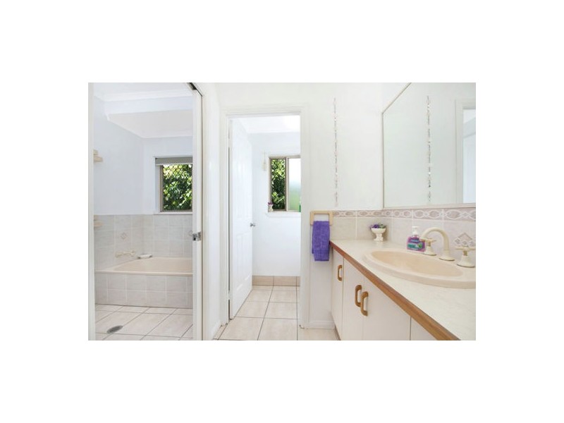 18 Laurel Avenue, Mount Sheridan QLD 4868