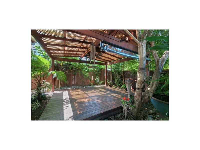 413 Mayers Street, Edge Hill QLD 4870