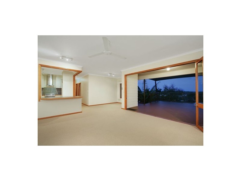 3 Kimanne Close, Smithfield QLD 4878