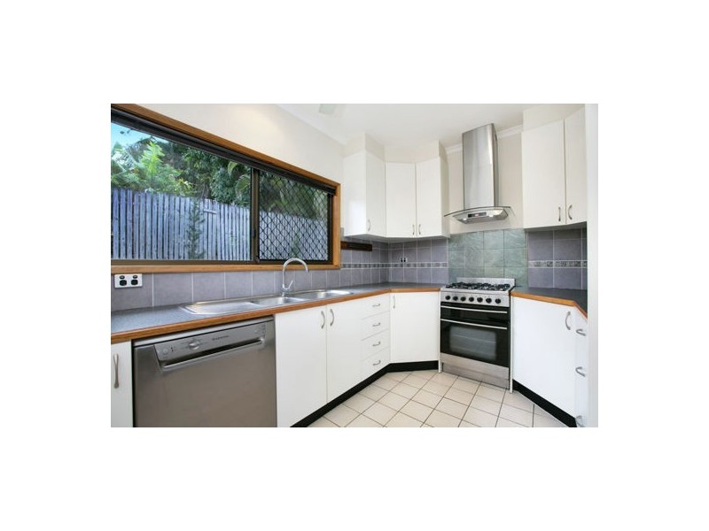 3 Kimanne Close, Smithfield QLD 4878