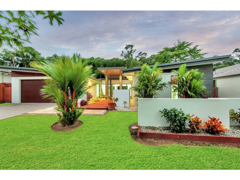 19 Litara Court, Palm Cove QLD 4879