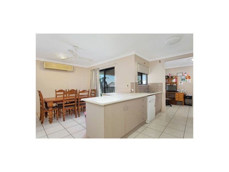 30 Kidman Street, White Rock QLD 4868
