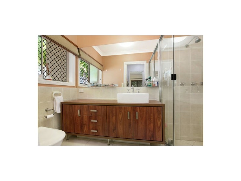 43 Chesterfield Close, Brinsmead QLD 4870