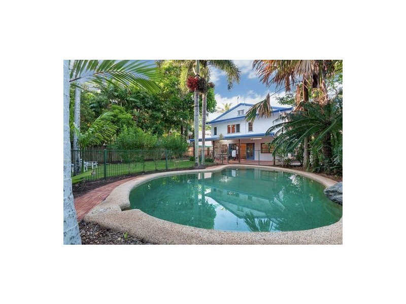 25 Hall Street, Edge Hill QLD 4870