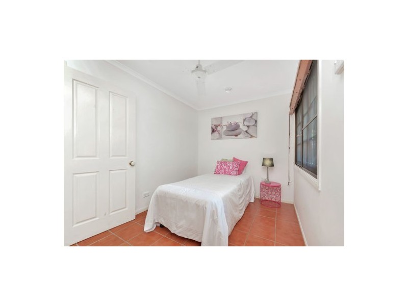 25 Hall Street, Edge Hill QLD 4870