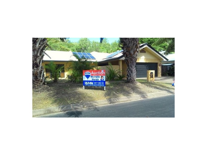 10 Barrier Close, Clifton Beach QLD 4879