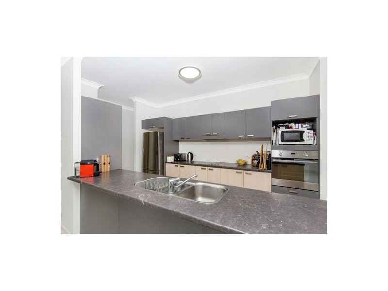 46 Phoenix Street, White Rock QLD 4868
