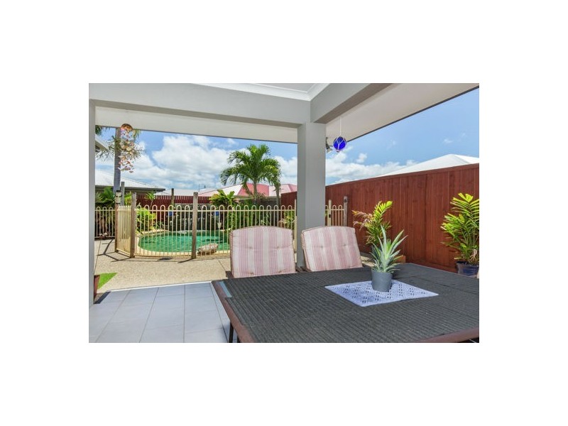 46 Phoenix Street, White Rock QLD 4868