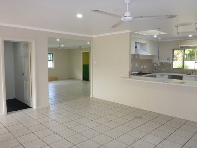 31 Wiseman Rd, Edmonton QLD 4869