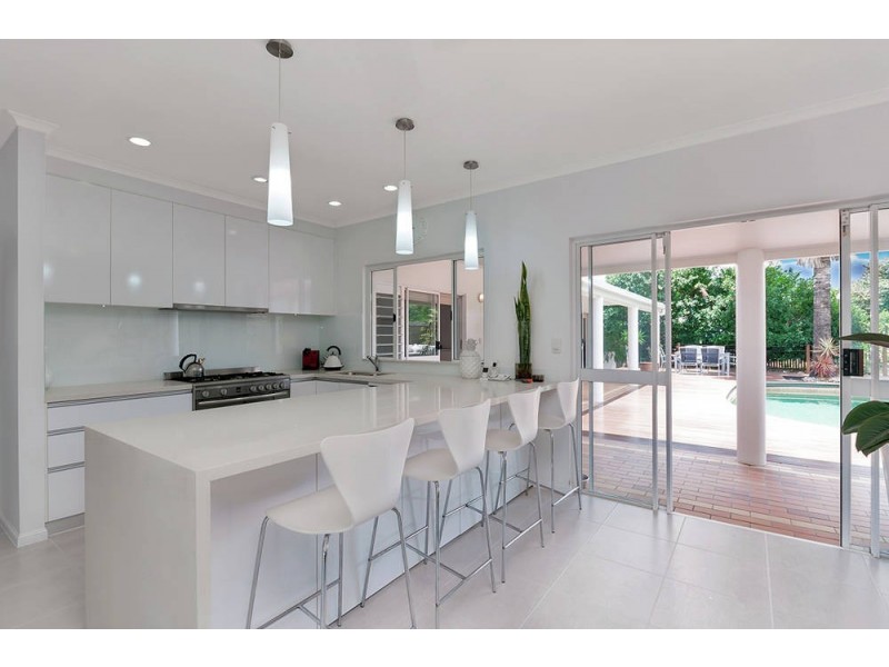 51 Nolan Street, Whitfield QLD 4870