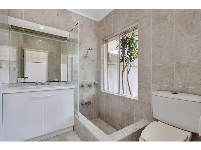 51 Nolan Street, Whitfield QLD 4870