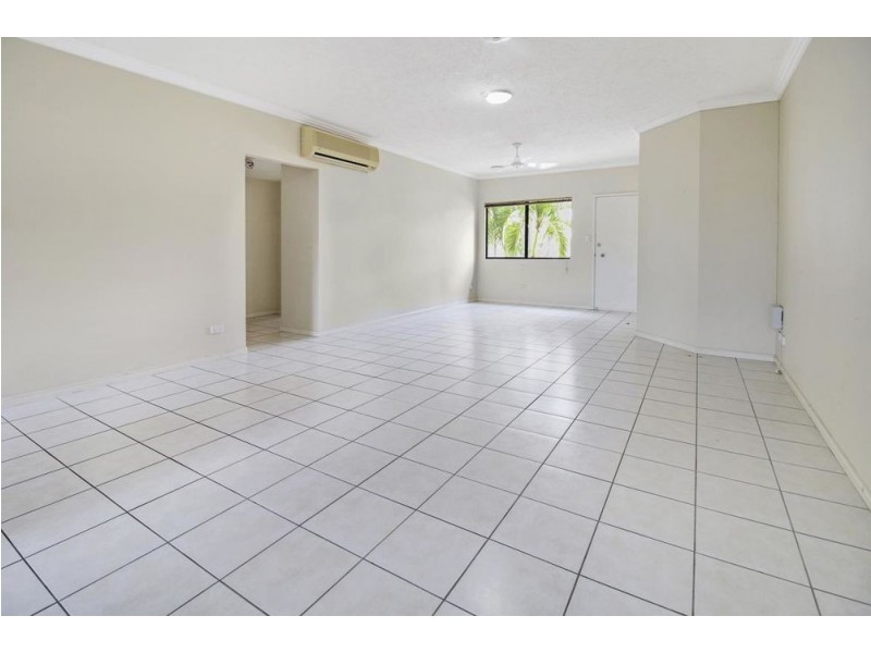 6/183 Martyn Street, Manunda QLD 4870
