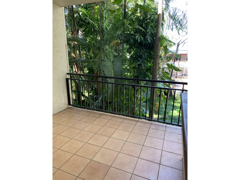 6/183 Martyn Street, Manunda QLD 4870