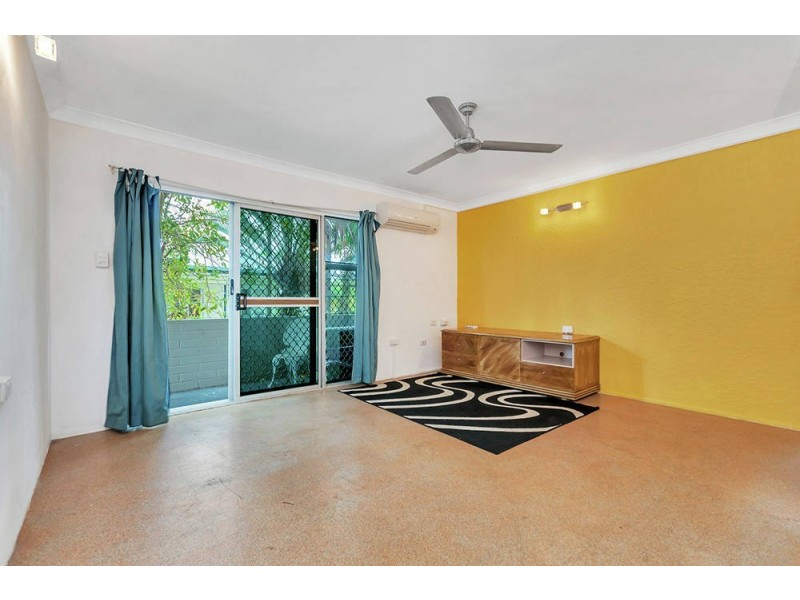 3/282 Lake Street, Cairns North QLD 4870