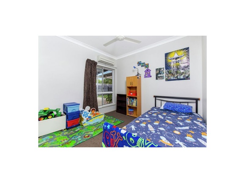 61 Leftwich Street, White Rock QLD 4868