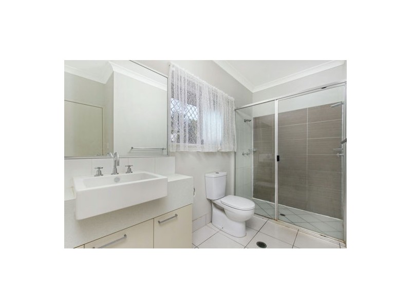 61 Leftwich Street, White Rock QLD 4868