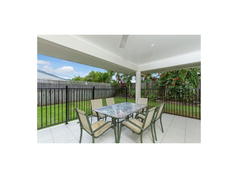 61 Leftwich Street, White Rock QLD 4868