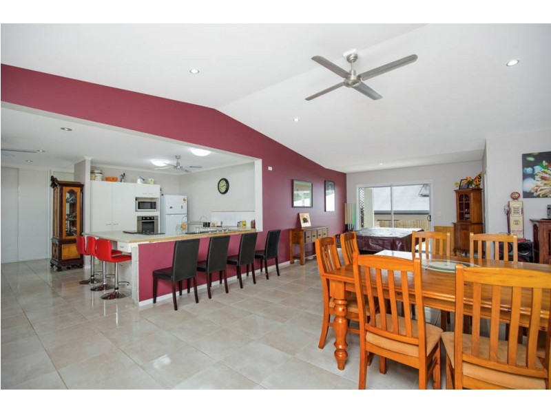 7 Boxwood Close, Mount Sheridan QLD 4868