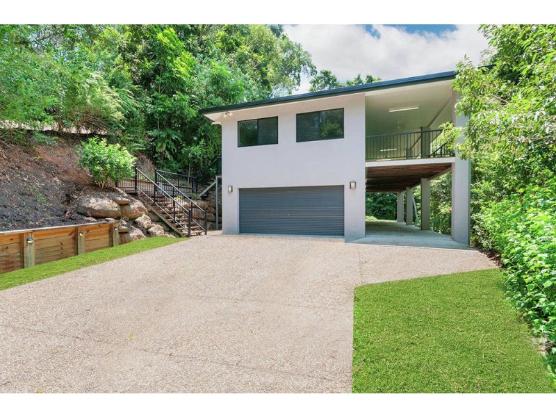 10 Leafy Close, Redlynch QLD 4870