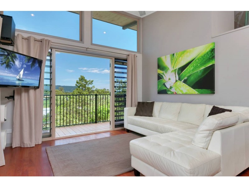 5 Eleanor Close, Mooroobool QLD 4870