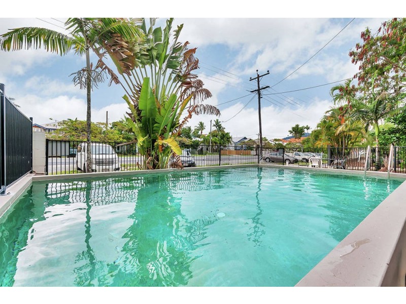 3/282 Lake Street, Cairns QLD 4870