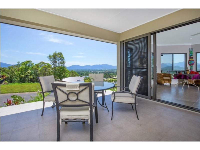 2 Bacalakis Close, Mount Sheridan QLD 4868