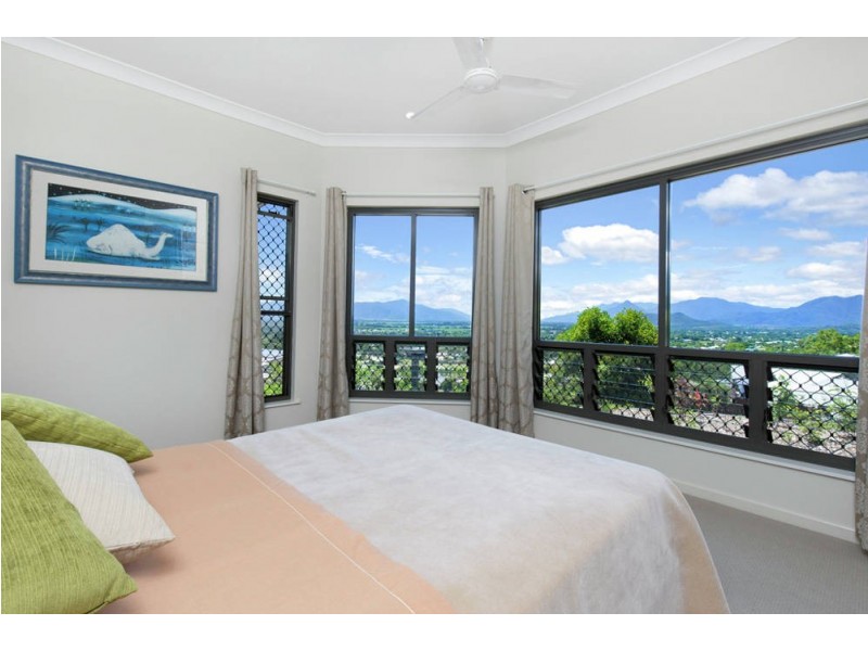 2 Bacalakis Close, Mount Sheridan QLD 4868