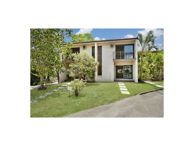 2/58-64 Mazlin Close, Edge Hill QLD 4870