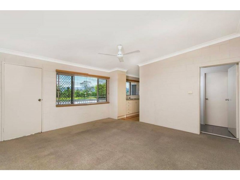 3/1 Sandown Close, Woree QLD 4868