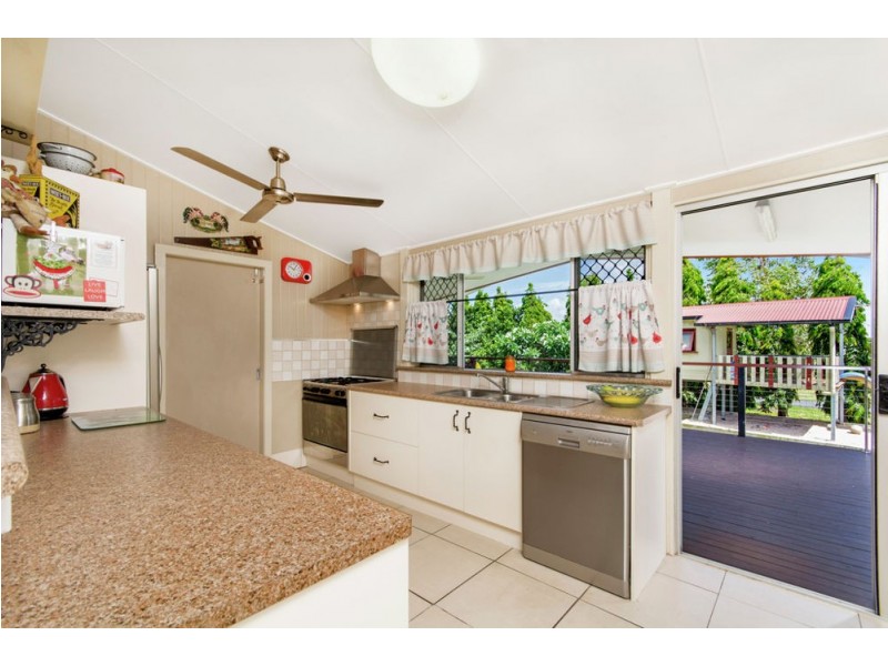 214 Crossland Rd, Gordonvale QLD 4865