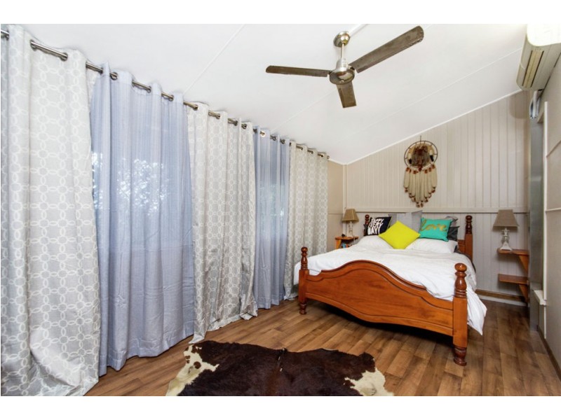 214 Crossland Rd, Gordonvale QLD 4865