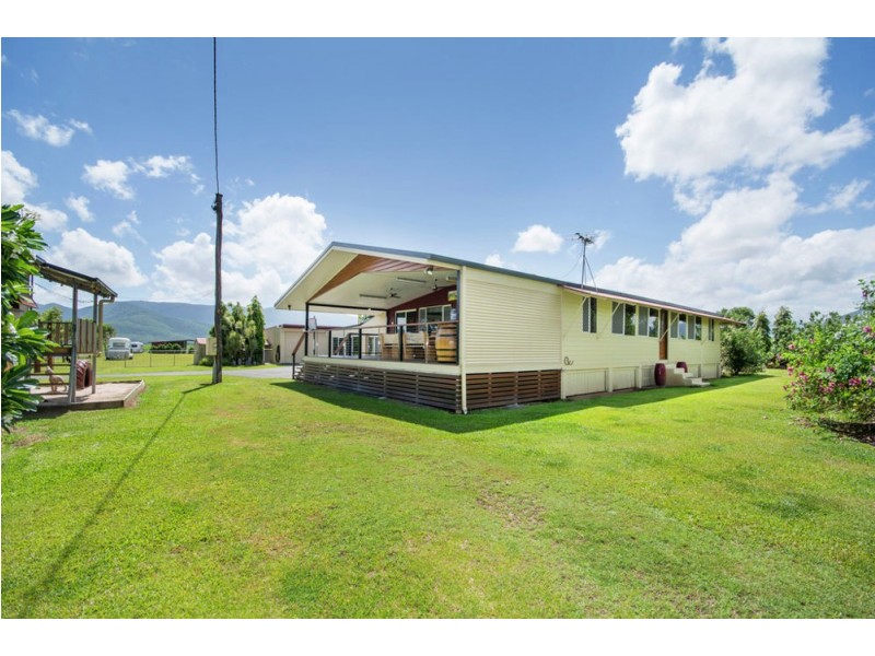 214 Crossland Rd, Gordonvale QLD 4865
