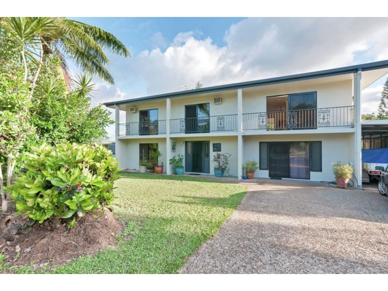 27 Hillview Crescent, Whitfield QLD 4870