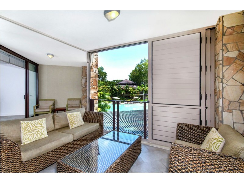 201/5 Triton Street, Palm Cove QLD 4879