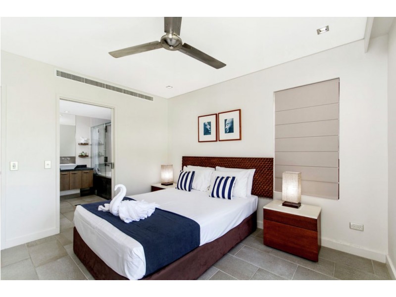 201/5 Triton Street, Palm Cove QLD 4879