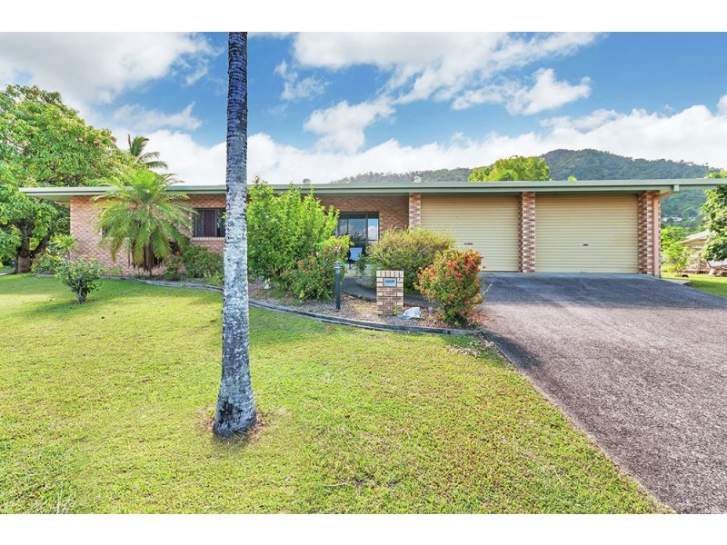 1 Watkins Close, Mooroobool, Cairns QLD 4870
